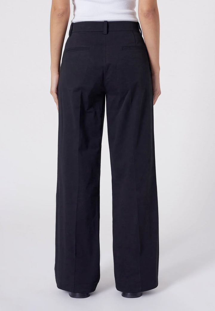 Coco Relaxed Pant - Black