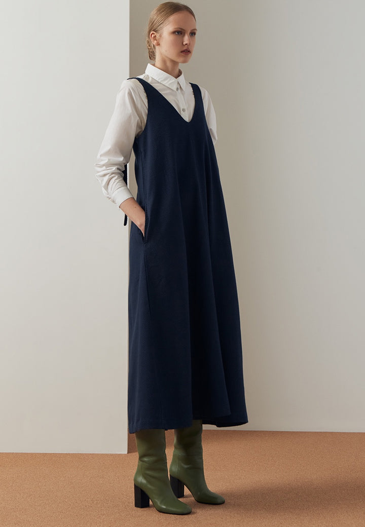 Kowtow Knotted Tie Dress - navy — Good as Gold