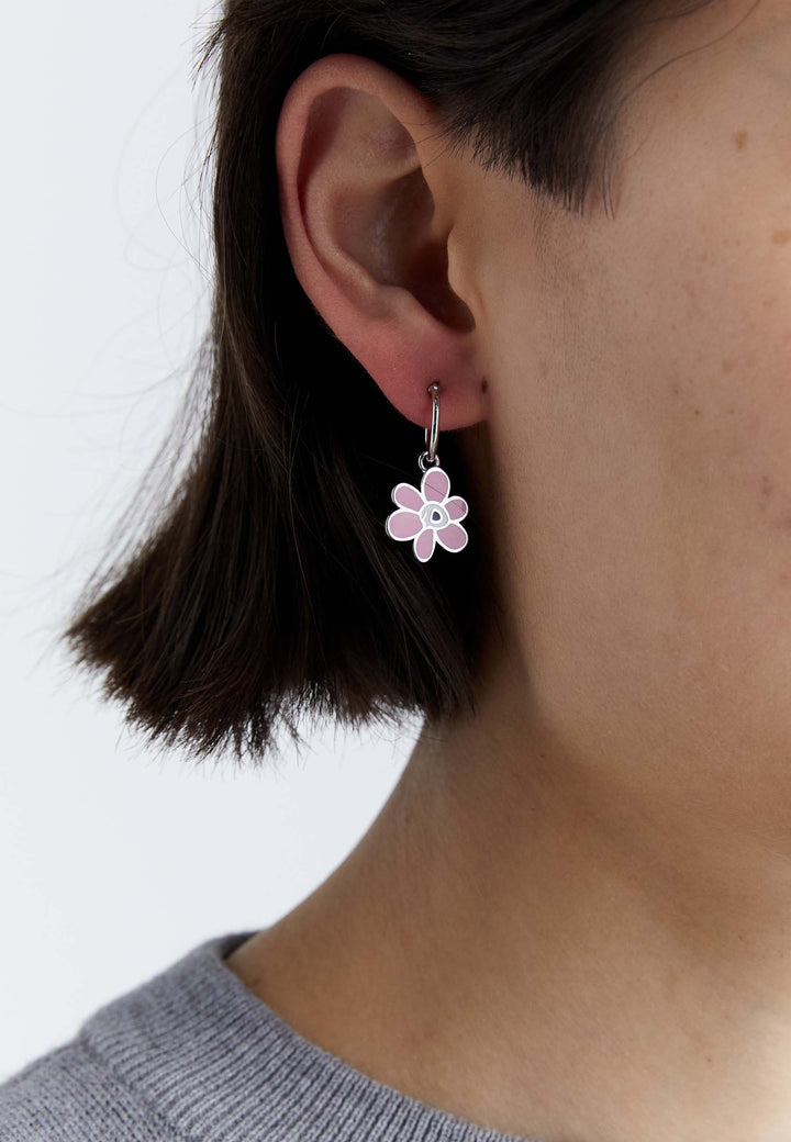 Gesture Earring - Pink Carnation