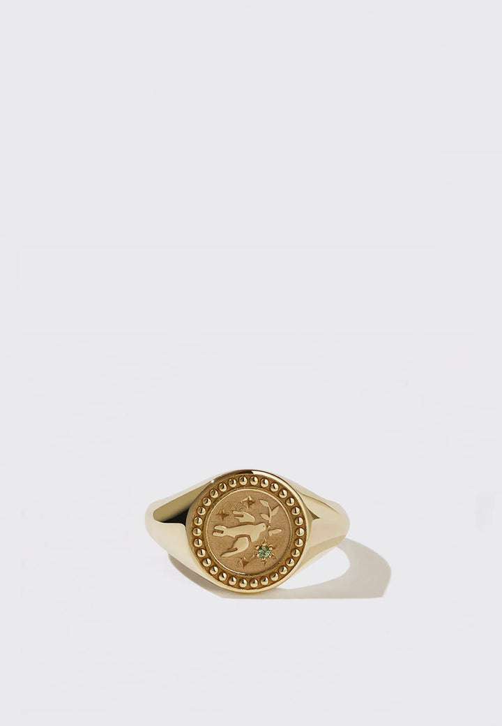 Amulet Peace Signet Ring - Green Sapphire