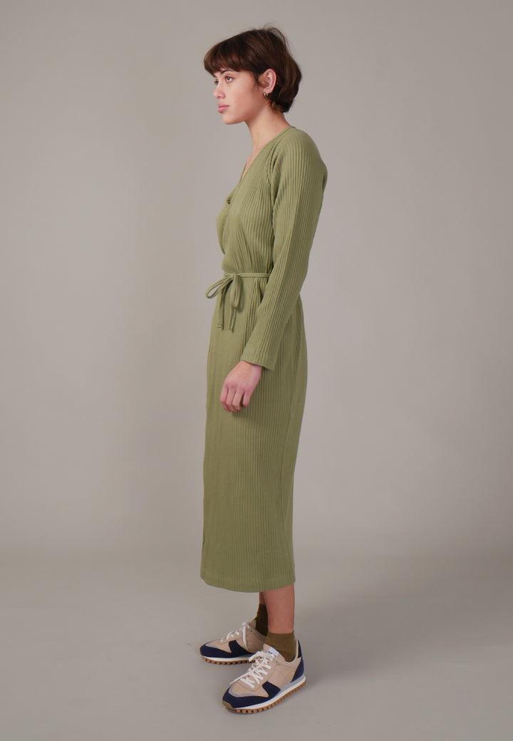 Cleat Dress With Sleeves - ero green