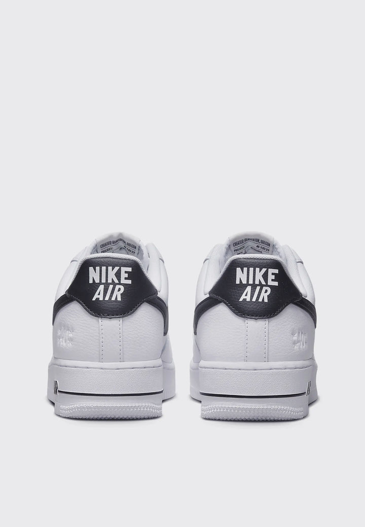Nike Air Force 1 07' LV8 - White/Black