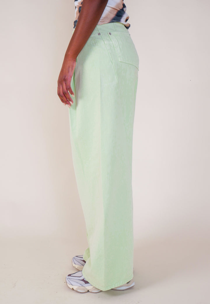 Wide Tuck Pant - Lime