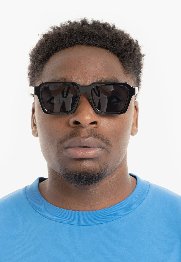 Staunton Sunglasses - black/black