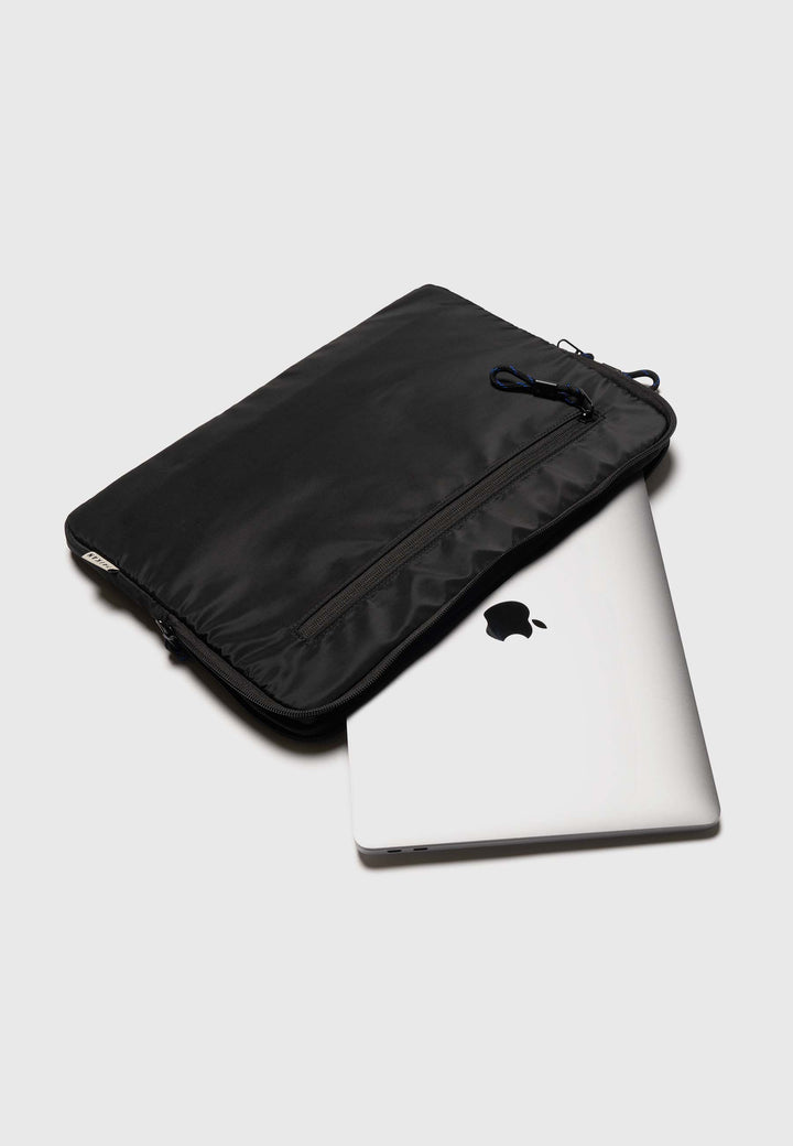 Horsa 16" Laptop Bag - Black
