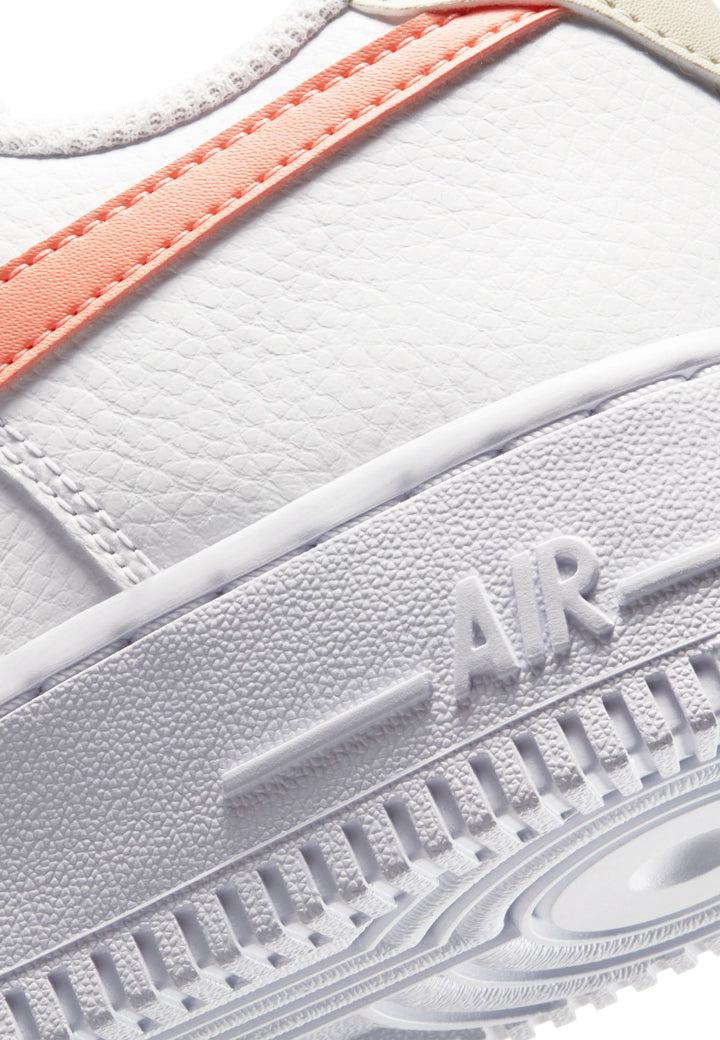 Womens Air Force 1 '07 - white/atomic pink/fossil white