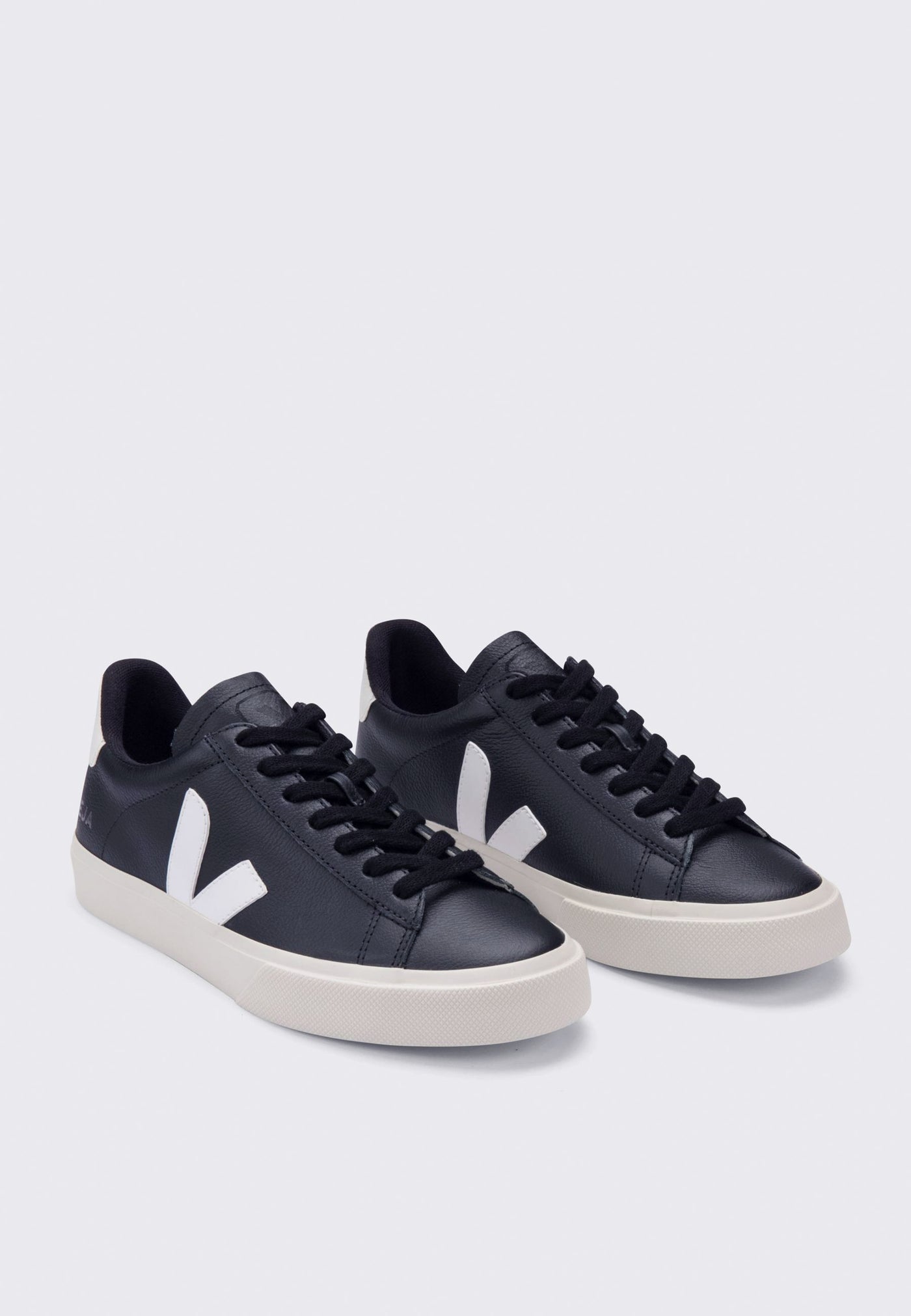 Veja | Buy Campo Chromefree Leather - black/white online | Good As
