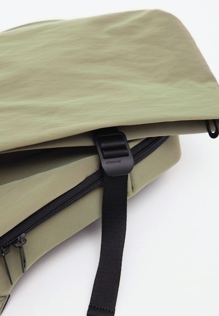 Small Isar Backpack - smooth khaki