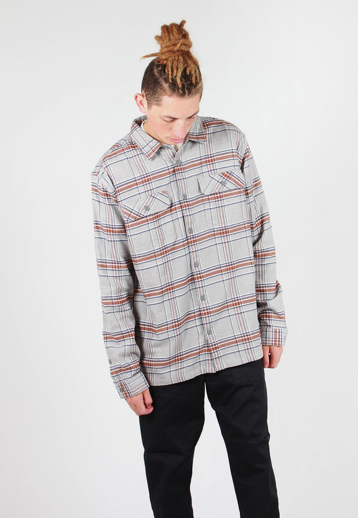 Patagonia Fjord Flannel Shirt - feather grey plaid - Good As Gold