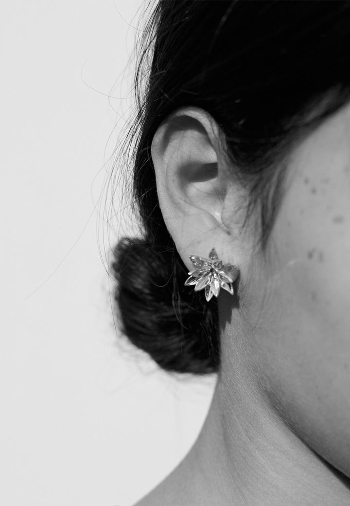 Fleur Stud Earrings - silver