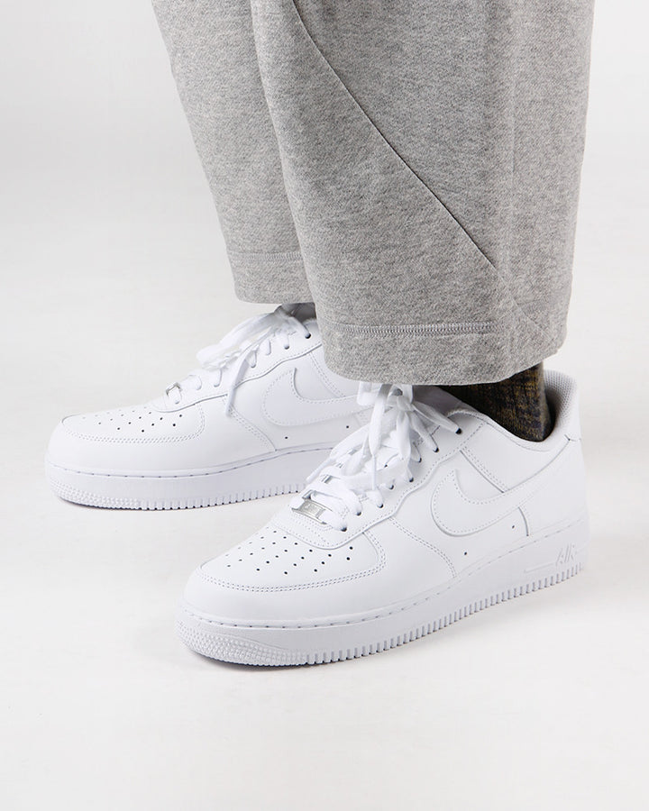 Nike Air Force 1 07 - white/white — Good as Gold