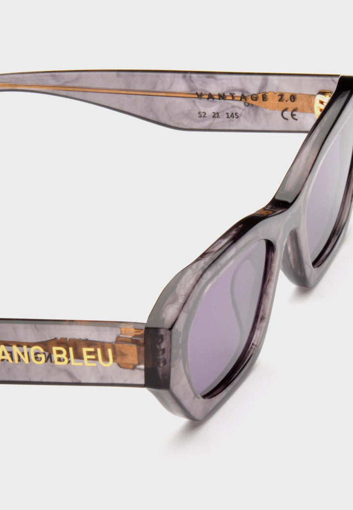 Vantage Sunglasses - Smoke/Purple